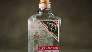 Compagnia dei Caraibi in tv su Discovery+ con Elephant Gin e Salvia & Limone