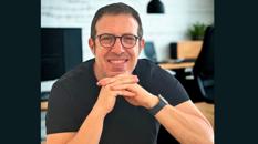 Content con Vista - media, marketing & AI di Emanuele Landi.  Vendiamo esposizione, la chiamiamo attenzione