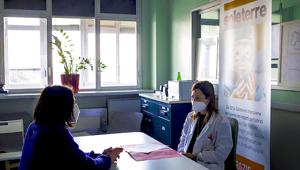 Fondazione Soleterre e EMG Different. Un’indagine dice che il 24% degli italiani pensa di usufruire del Bonus psicologo e il 75% del campione lo ritiene molto/abbastanza utile