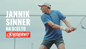 Enervit lancia il nuovo spot TV con protagonista Jannik Sinner firmato dall'agenzia Suntimes