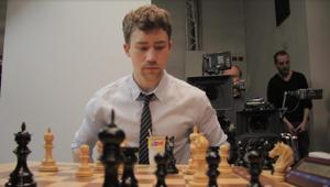 Nuovo spot per Estathé con protagonista la scimmia Tibi. Firma CD'I