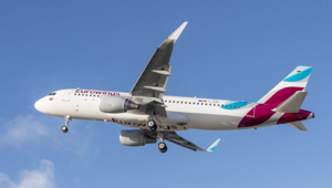 Eurowings, la campagna di assunzioni viaggia su Tinder