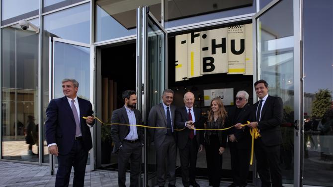 F Hub TAGLIO DEL NASTRO