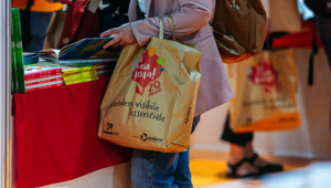 Fa' la cosa giusta! 2025: ingresso gratuito e 4 nuove aree tematiche per la fiera del consumo critico e degli stili di vita sostenibili, che quest'anno cambia anche location e sbarca a Fiera Milano Rho