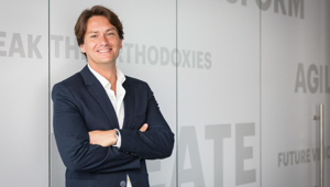 Buzzoole annuncia riposizionamento e nuova identity. Per il 2018 punta a raddoppiare i ricavi, grazie alla crescita all'estero. Vincenzo Cosenza nuovo Head of Marketing Italy