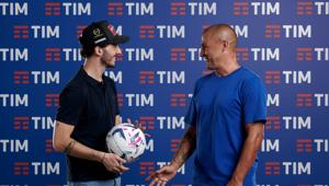 I campioni del mondo Francesco Bagnaia e Fabio Cannavaro protagonisti dello spot 'Timvision calcio e sport' firmato Havas Milano