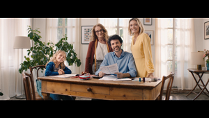 Facile.it torna in TV con lo spot 'Nonna Sapiens' firmato Nadler Larimer & Martinelli e prodotto da The BigMama