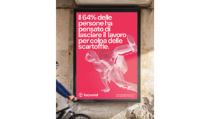 "Scartoffie": Factorial ironizza sul caos burocratico in azienda con la nuova campagna globale firmata Fuego Camina Conmigo