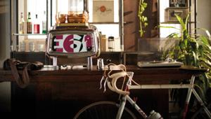 La FaemaE61 compie 60 anni e festeggia con un nuovo merchandising, un contest social, una partnership con il ciclismo e un’asta benefica