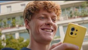  Fastweb + Vodafone: debutta la prima offerta congiunta con campagna di The Bunch con Jannik Sinner e Alessandro Cattelan. Prosegue la gara media tra Mindshare, Carat e Starcom