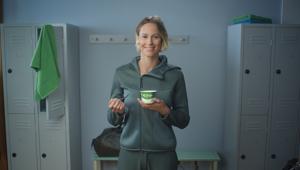 Activia guarda ai giovani e punta sulla brand ambassador Federica Pellegrini, sull'influencer marketing e sul digital