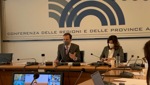 La Conferenza Regioni ha aggiornato le Linee guida per la riapertura delle attività economiche e sociali. Fedriga:"Riprende pienamente l’attività di convegni e congressi"