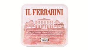 Unicità, passione e vicinanza al consumatore e al territorio al centro della nuova immagine per il Prosciutto Cotto Ferrarini in vaschetta. Firma RobilantAssociati