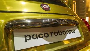 Una Fiat 500 firmata Garage Italia Custom per Paco Rabanne alla cerimonia di accensione delle luci natalizie di Milano