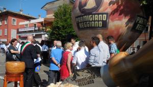 25 caseifici celebrano il Parmigiano Reggiano di Montagna alla 52esima Fiera di Casina (Reggio Emilia)