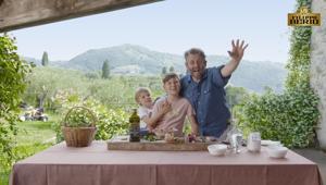 FCB PARTNERS e Filippo Berio portano gli italiani 'In cucina con i tomei'