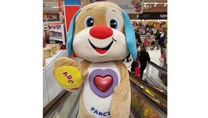 Fisher-Price Cagnolino fa tappa in Piazza Duomo a Milano