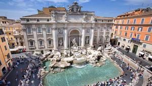 Alla scoperta di Roma in Vespa grazie a Palazzo Scanderbeg