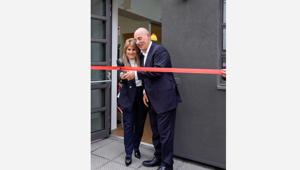 FoolFarm inaugura a Milano Foolers Village e lancia AIDA, la 'Chatgpt'  per le aziende