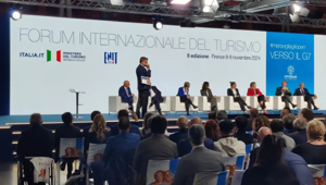 Il Palazzo del Ghiaccio di Milano ospita la terza edizione del Forum Internazionale del Turismo, evento promosso dal Ministero del Turismo ed ENIT