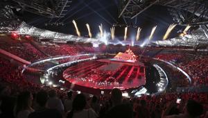 Universiade 2019: spettacolo al San Paolo di Napoli per la Cerimonia di Apertura, ideata e prodotta da Balich Worldwide Shows. Oltre 30mila spettatori sugli spalti, 8mila atleti, 800 performer e una sirena con uno strascico da 60 metri