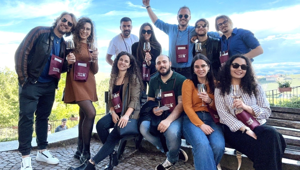 Al via la quinta edizione di Borgo diVino in tour, la rassegna enogastronomica itinerante che attraversa l’Italia. Annunciate due tappe inedite a San Marino e Le Castellet. Luca Cotichini: "Puntiamo a superare le 70.000 presenze"
