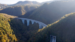 “Italia in Movimento. Autostrade e futuro”: in Triennale Milano il racconto della rete che connette il Paese