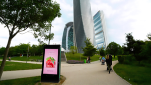 Fragola Matera IGP: al via la campagna Digital Out Of Home firmata Brand-Cross a Milano e Bari