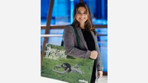 Il Calendario Lavazza 2019 "Good To Earth"  racconta le buone notizie per la Terra. Direzione creativa di Armando Testa