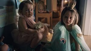 Tutti abbiamo bisogno di tenerezza, il nuovo format di comunicazione Tenderly firmato Armando Testa va al cuore della marca. L'agenzia ha vinto la gara Lucart