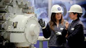 General Electric lancia la campagna social 'Women in Tech' per attirare talenti femminili STEM