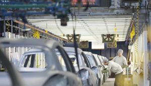 Allianz Trade presenta lo studio che analizza le cause della crisi mondiale dei semiconduttori per l’automotive e stima una perdita di 100 mld di euro