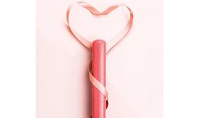 Milano si tinge di rosa con l'hairstyling ghd Pink Blush
