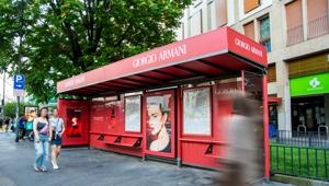 Giorgio Armani Sì Passione: un'esperienza immersiva di eleganza nel cuore di Milano con Wavemaker e IGPDecaux