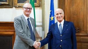 MIM e Aci insieme per l’educazione stradale a scuola. Tra le iniziative in programma appuntamenti formativi e un evento sulla mobilità responsabile in occasione della Giornata Mondiale delle Vittime della Strada