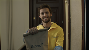 Autunno in “prime time” per Glovo che torna on air in tv e online con il nuovo spot affidato a Drop & Vase. Pianificazione a cura di Zenith