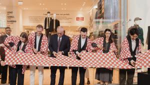 Il nuovo negozio UNIQLO apre le porte all’interno della Stazione Roma Termini con Grandi Stazioni Retail