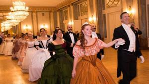Roma, al 'Gran Ballo di Sissi' 250 ospiti in costume d'epoca