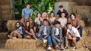 Dal 3 novembre su Discovery Plus arriva "Wild Teens - Contadini in erba". Dodici ragazzi tra i 14 e i 17 anni si misurano con la dura vita di campagna con l'obiettivo di mettersi alla prova