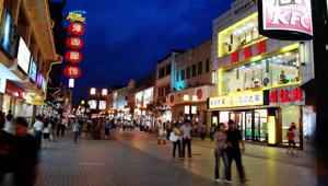 A Suzhou (Cina) una maratona fashion in onore di Venezia e dei suoi 1600 anni di storia