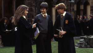 Warner Bros. celebra i 25 anni di "Harry Potter e la Pietra Filosofale" con eventi e collezioni esclusive