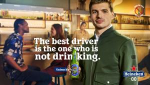 Heineken, global partner della F1, presenta la campagna creativa globale "When You Drive, Never Drink", intitolata "The Best Driver", con protagonista Max Verstappen. Firma Le Pub
