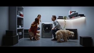 Hoover lancia “Cook, chill, wash, clean the way you live”, la nuova campagna firmata Cayenne