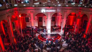 Eventually firma il Huawei Christmas Concert