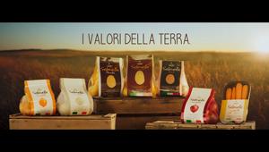 Selenella sceglie Conic per raccontare 'I valori della terra'. Budget totale di 2 mln