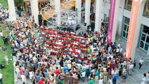 ‘Il Tempo delle Donne’ si terrà a Milano dall’1 al 15 settembre. La festa-festival organizzata da Corriere della Sera e La27esimaOra, in collaborazione con Rcs Live, raddoppia e coinvolge l’intera città. Tema i ‘Corpi’