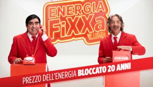 Illumia celebra 20 anni con una nuova campagna digital per Energia FiXXa con Elio e Faso. Firma Blossom