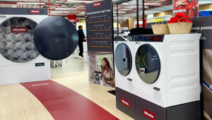 Miele e Mai Tai insieme per un’esperienza retail volta a valorizzare il brand all’interno dei punti vendita e rafforzare la relazione diretta con i consumatori