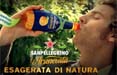 Aranciata Sanpellegrino è senza conservanti e lo dice in allegria con LPF 