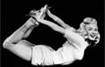 Foto esclusive di Marilyn Monroe su Yoga Magazine